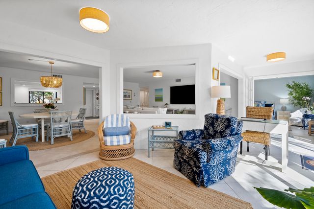 5172 SE Club Way 108, Stuart, FL 34997