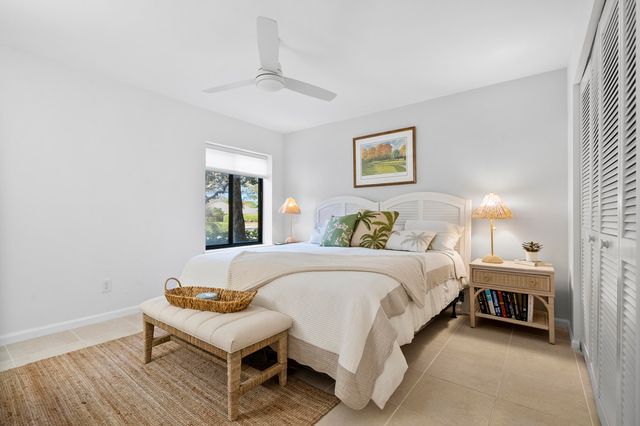 5172 SE Club Way 108, Stuart, FL 34997