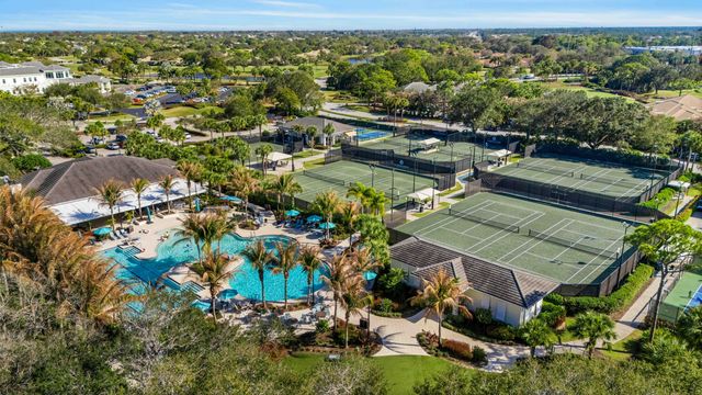 5172 SE Club Way 108, Stuart, FL 34997