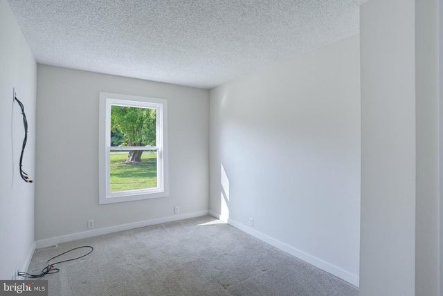 7443 SHAWNEE RD, Milford, DE 19963