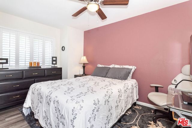 17955 River Circle 1, Canyon Country, CA 91387