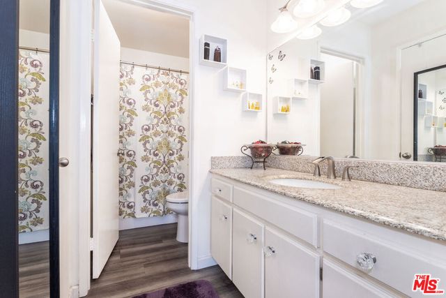 17955 River Circle 1, Canyon Country, CA 91387