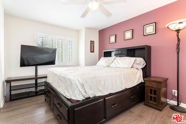 17955 River Circle 1, Canyon Country, CA 91387