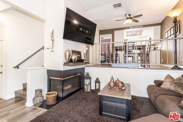 17955 River Circle 1, Canyon Country, CA 91387