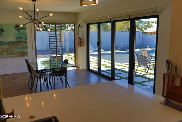 6429 E JEAN Drive, Scottsdale, AZ 85254
