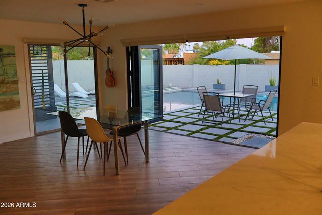 6429 E JEAN Drive, Scottsdale, AZ 85254