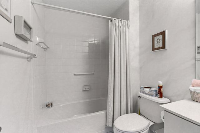 6088 Caladium Road, Delray Beach, FL 33484