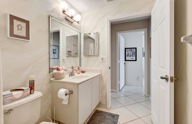 6088 Caladium Road, Delray Beach, FL 33484