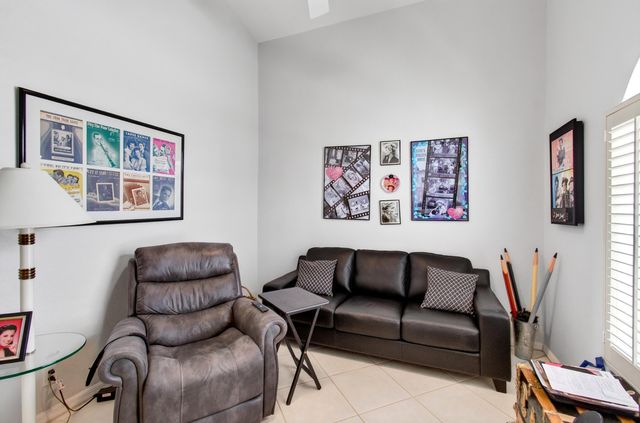 6088 Caladium Road, Delray Beach, FL 33484