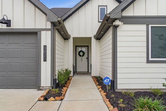 3027 Magnolia Pass Lane, League City, TX 77573