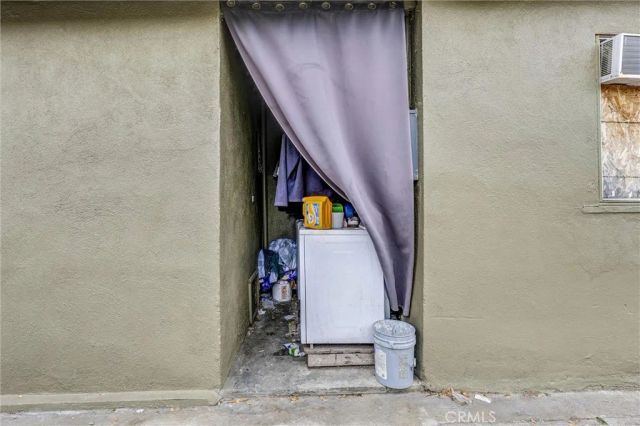 1020 S Mcbride Avenue, East Los Angeles, CA 90022