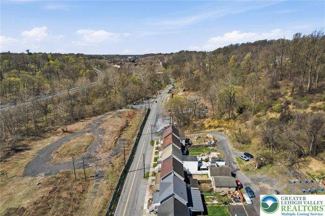 1065 Bushkill Drive, Forks Twp, PA 18042