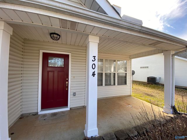 304 Harvestwood Court, Madison, AL 35758
