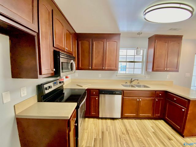 304 Harvestwood Court, Madison, AL 35758