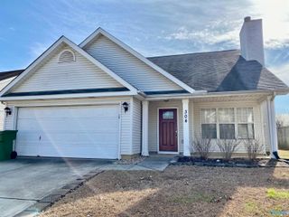 304 Harvestwood Court, Madison, AL 35758