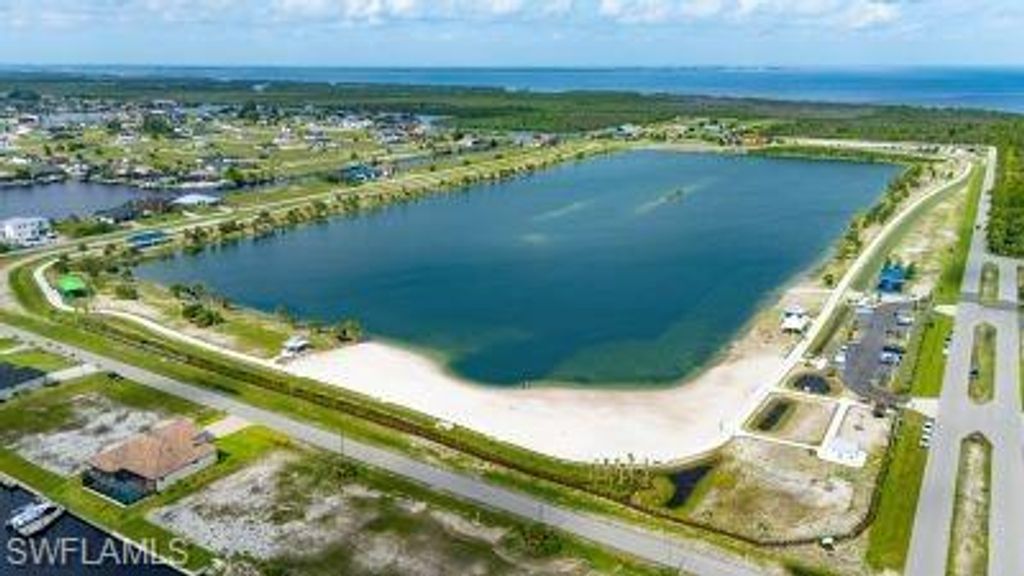 3722 NW 44th AVE, CAPE CORAL, FL 33993 — photo 4