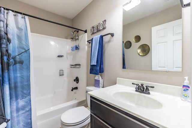 10639 Burgess Way, Dyer, IN 46311