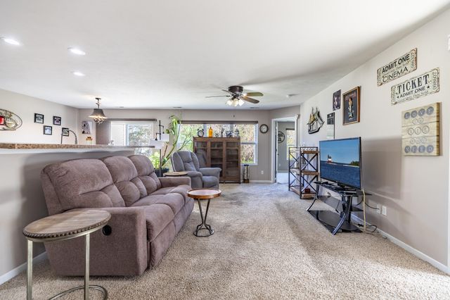 10639 Burgess Way, Dyer, IN 46311