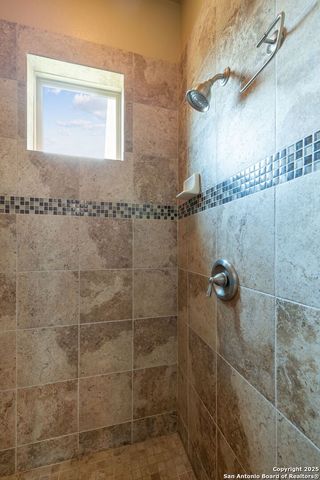 1292 Parton, Canyon Lake, TX 78133