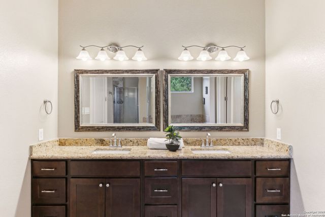 1292 Parton, Canyon Lake, TX 78133