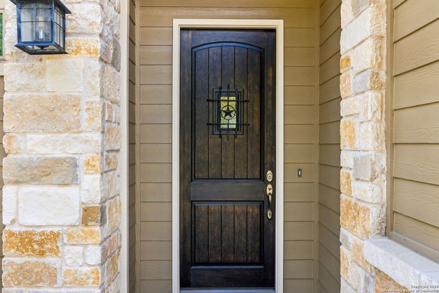 1292 Parton, Canyon Lake, TX 78133