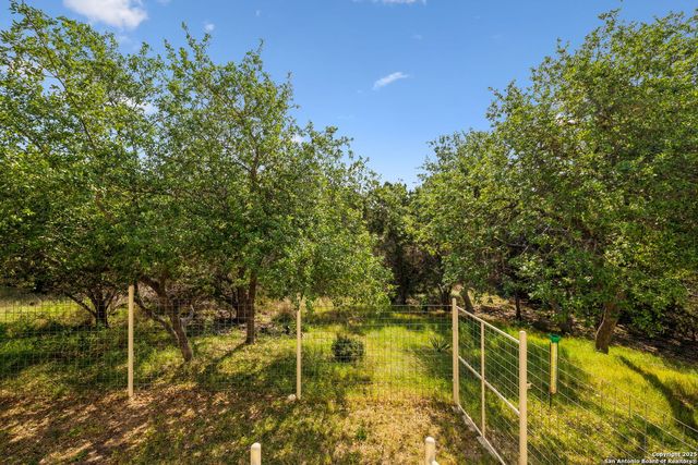 1292 Parton, Canyon Lake, TX 78133