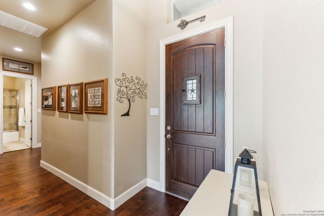 1292 Parton, Canyon Lake, TX 78133
