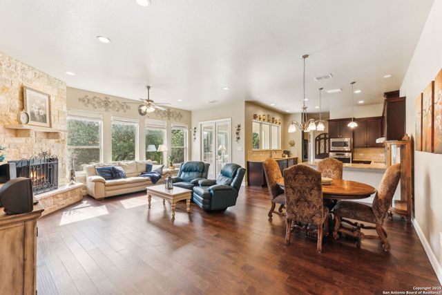 1292 Parton, Canyon Lake, TX 78133