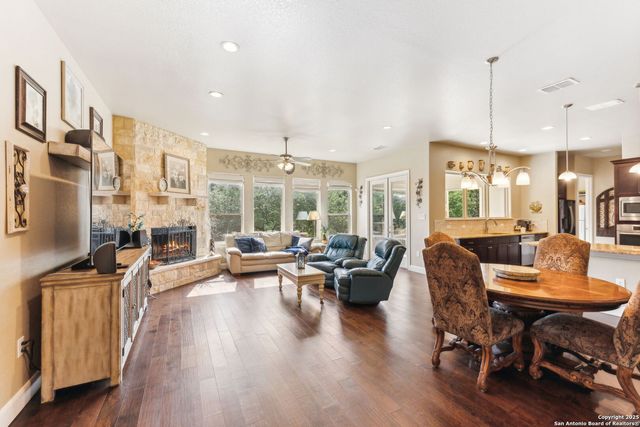1292 Parton, Canyon Lake, TX 78133
