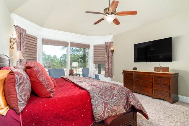 15 Lejos Lane, Hot Springs Village, AR 71909