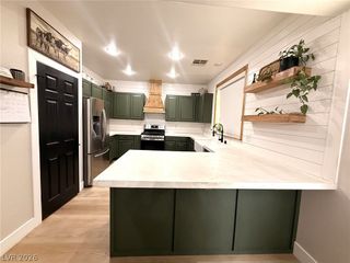 5782 Field Breeze Street, Las Vegas, NV 89148