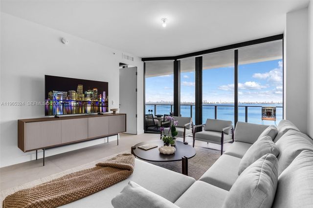 700 NE 24th St 1203, Miami, FL 33137