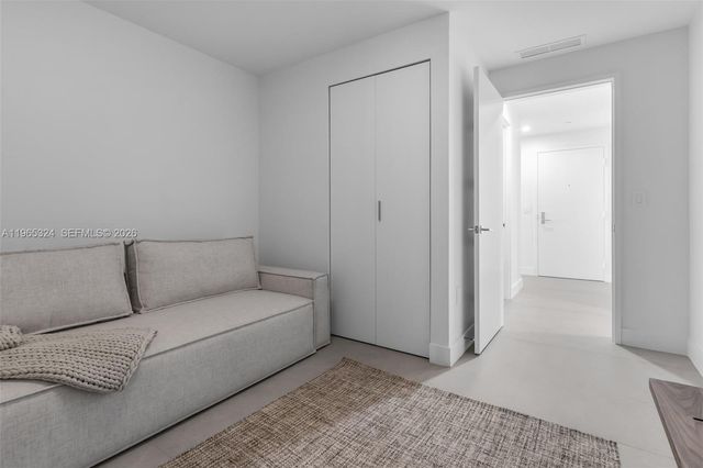 700 NE 24th St 1203, Miami, FL 33137