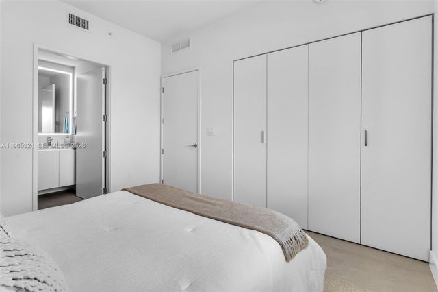 700 NE 24th St 1203, Miami, FL 33137