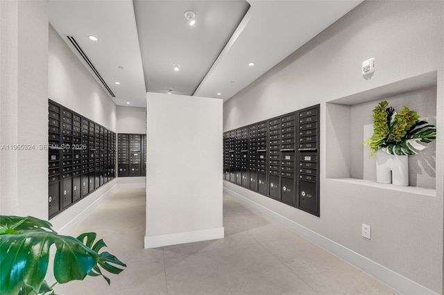 700 NE 24th St 1203, Miami, FL 33137