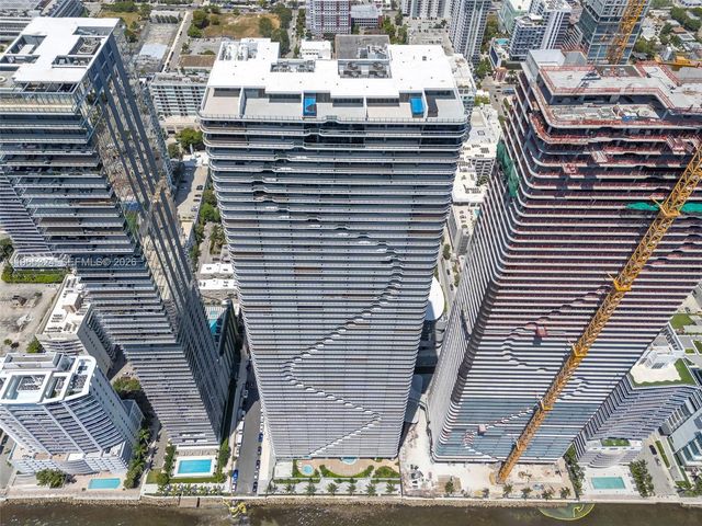 700 NE 24th St 1203, Miami, FL 33137