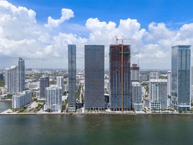 700 NE 24th St 1203, Miami, FL 33137