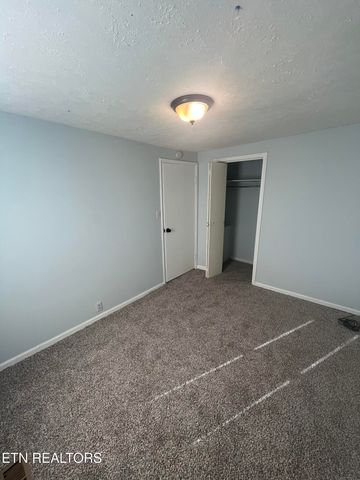 3800 Romines Drive, Knoxville, TN 37914