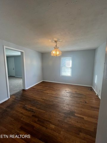 3800 Romines Drive, Knoxville, TN 37914