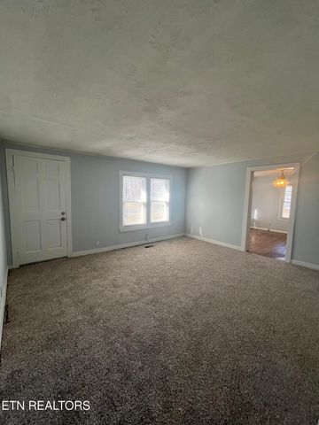 3800 Romines Drive, Knoxville, TN 37914