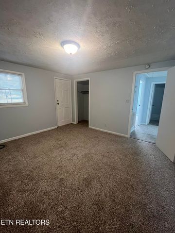 3800 Romines Drive, Knoxville, TN 37914