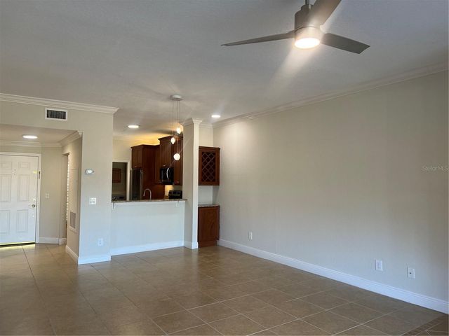 443 HAMPTONCREST CIRCLE 305, Lake Mary, FL 32746