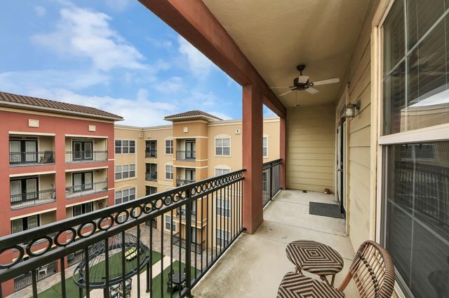 1711 Old Spanish Trail 416, Houston, TX 77054