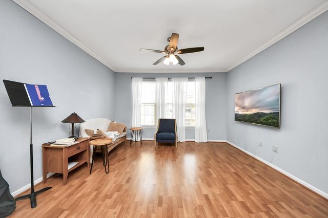 1711 Old Spanish Trail 416, Houston, TX 77054
