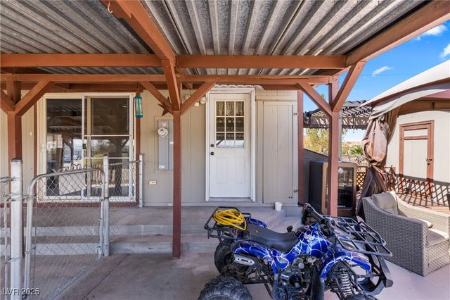 516 White Domes Drive, Overton, NV 89040