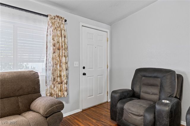 516 White Domes Drive, Overton, NV 89040