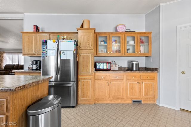 516 White Domes Drive, Overton, NV 89040