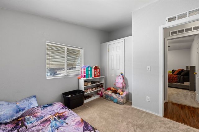 516 White Domes Drive, Overton, NV 89040