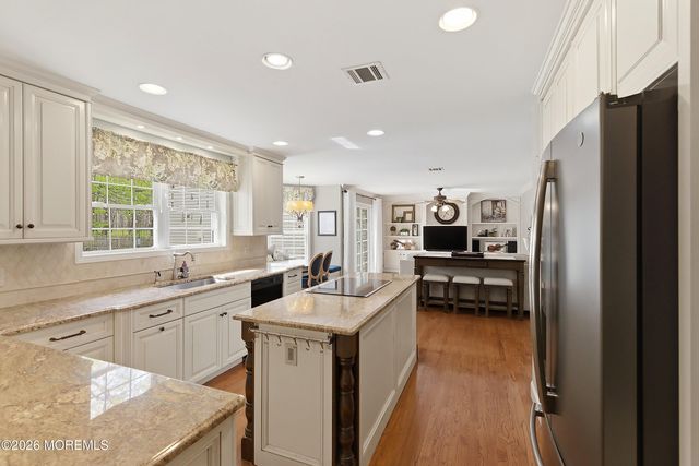 137 Heatherington Court, Lanoka Harbor, NJ 08734