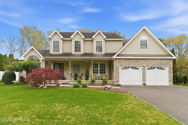 137 Heatherington Court, Lanoka Harbor, NJ 08734
